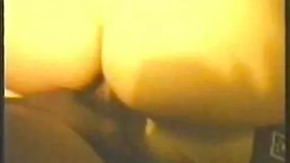 Penetrasi ganda MILF 51 nxnn vidio tahun