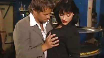 Indah xxxvidiojapan gadis bermain dengan vaginanya pada webcam