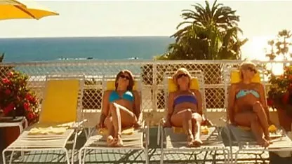 Lola Foxx dan Tiffany Tyler pakai jari video bokep hot xxx