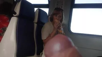 Bayi Chic prno vidio bekerja pada dua