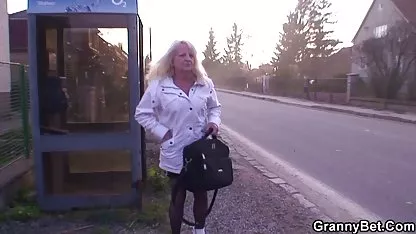 Ungu vidio sexx bokep wanita berambut layak dildo