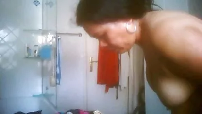 Pasangan xxx vidioporno ini pertama kali seks